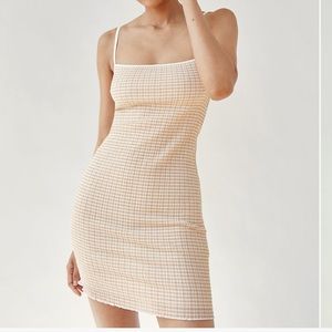 Aritiza Wilfred jazz dress in birch/espace